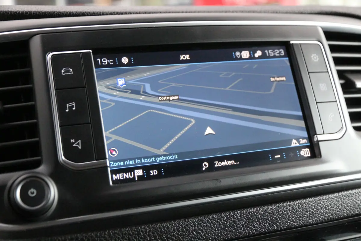2.0 BlueHDI 180 | Aut. | L3 | Keyless | Standkachel | Navi | Clima..