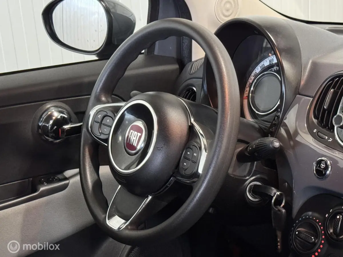 1.0 TwinAir [ NAP Carplay Abarth velgen LED ]