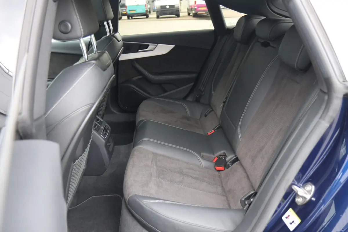40 TFSI 190pk S edition | Panoramadak | Matrix LED | Stoelverwarming | Apple Carplay/Android Auto