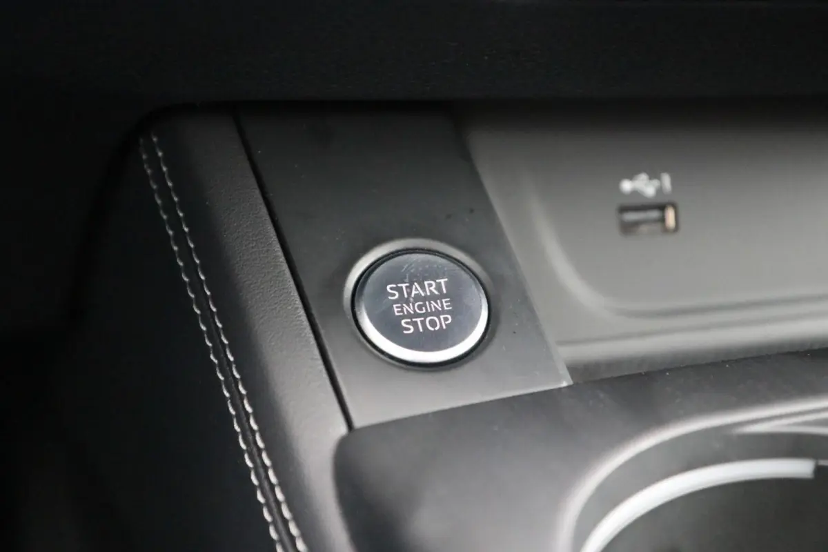 40 TFSI 190pk S edition | Panoramadak | Matrix LED | Stoelverwarming | Apple Carplay/Android Auto
