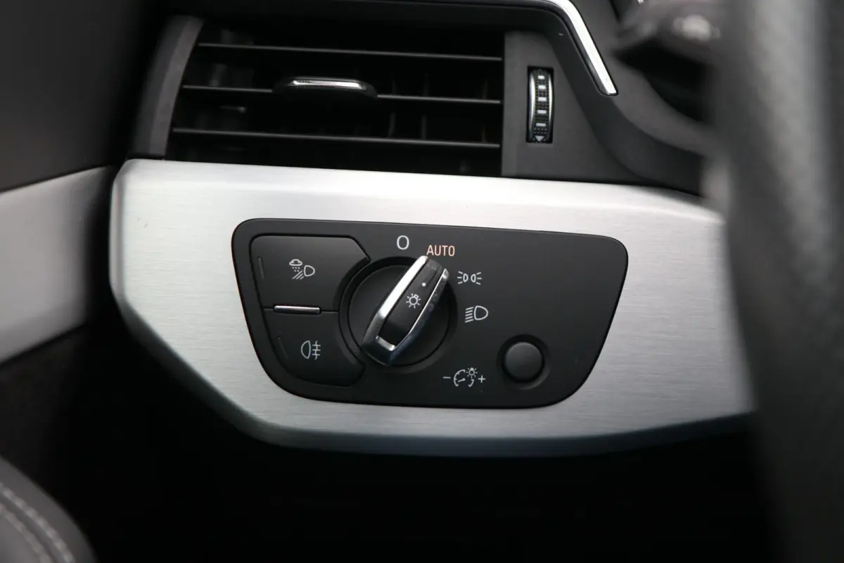 40 TFSI 190pk S edition | Panoramadak | Matrix LED | Stoelverwarming | Apple Carplay/Android Auto