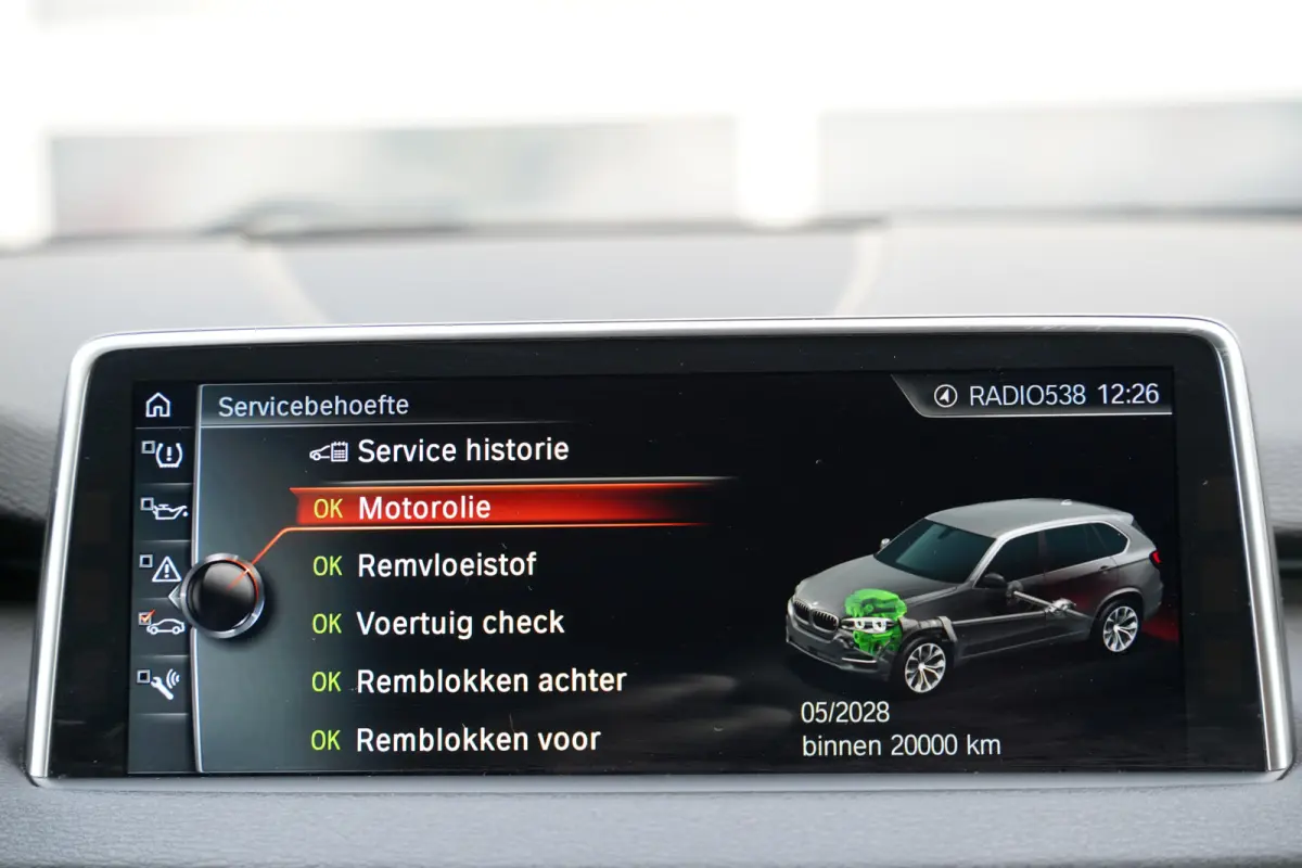 xDrive40e iPerformance High Executive 358pk | M Sportpakket | Achteruitrijcamera | Elektrisch bedienbare achterklep | LED koplampen | Navigatiesysteem full map | Trekhaak elektrisch bedienba