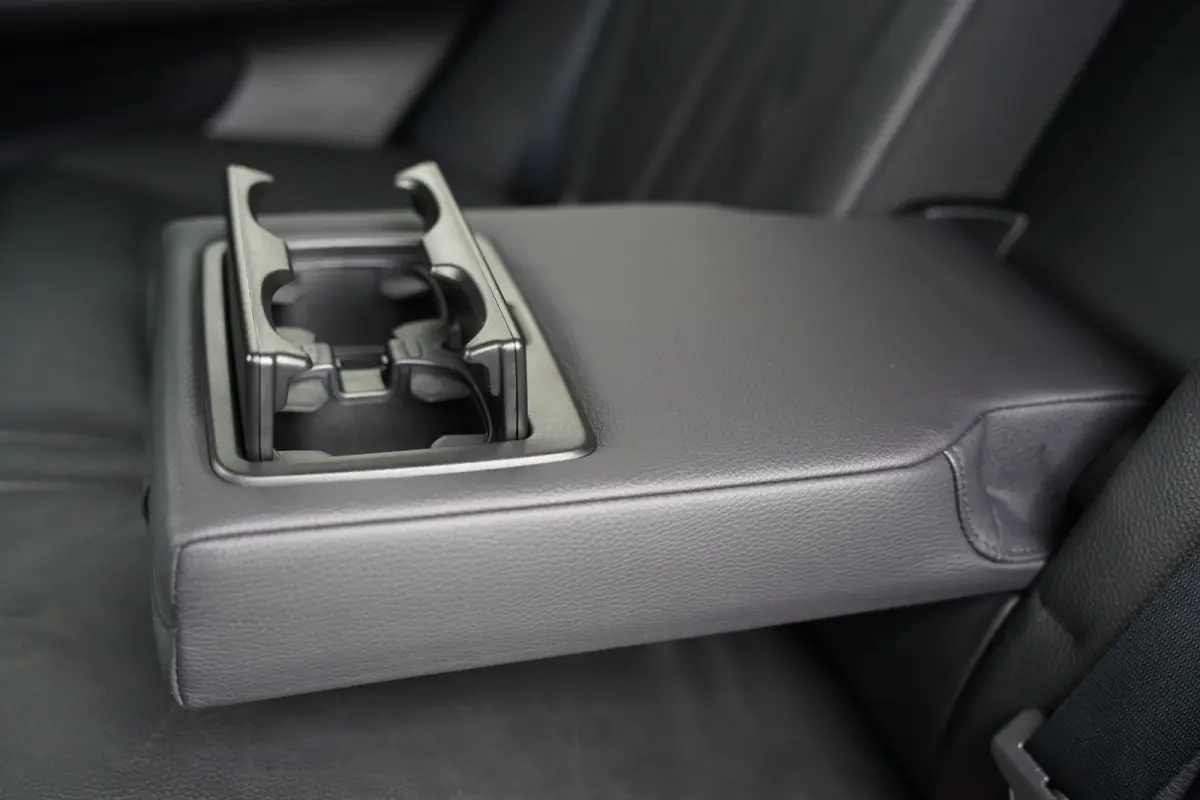 xDrive40e iPerformance High Executive 358pk | M Sportpakket | Achteruitrijcamera | Elektrisch bedienbare achterklep | LED koplampen | Navigatiesysteem full map | Trekhaak elektrisch bedienba