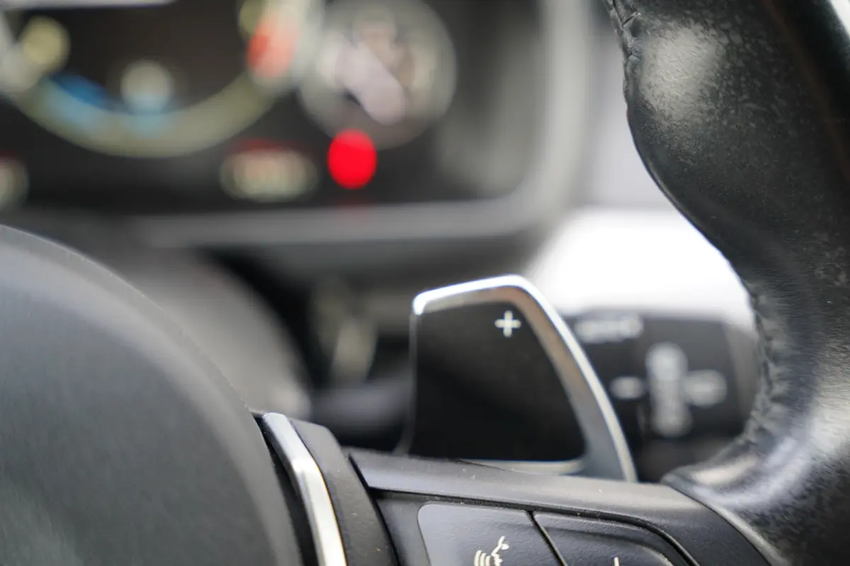xDrive40e iPerformance High Executive 358pk | M Sportpakket | Achteruitrijcamera | Elektrisch bedienbare achterklep | LED koplampen | Navigatiesysteem full map | Trekhaak elektrisch bedienba