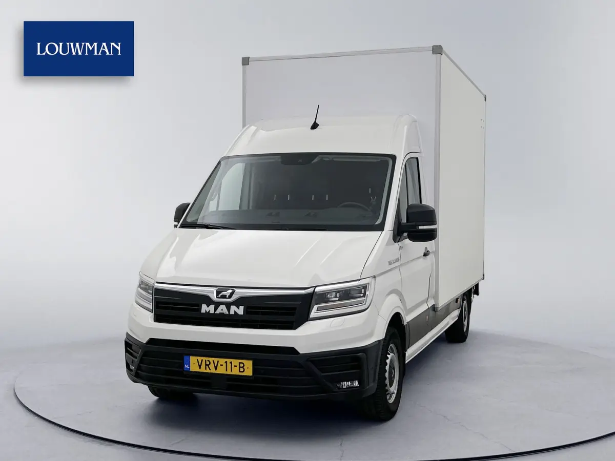 Basis 36 kWh Bakwagen Camera luchtgeveerde stoel Navigatie 115km WLTP NAP