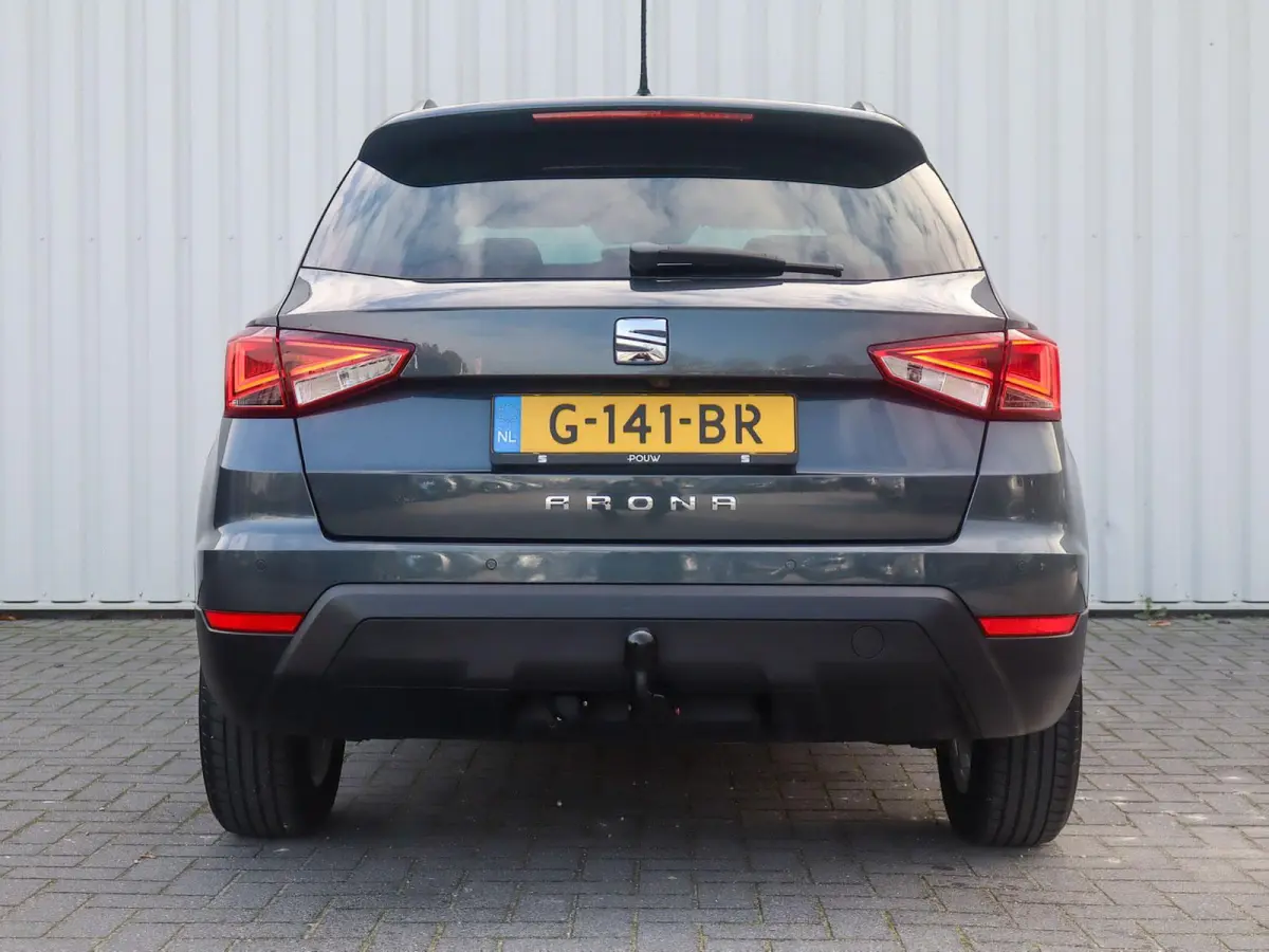 1.0 TSI 95pk Style Business Intense | Trekhaak | Navigatie | Achteruitrijcamera