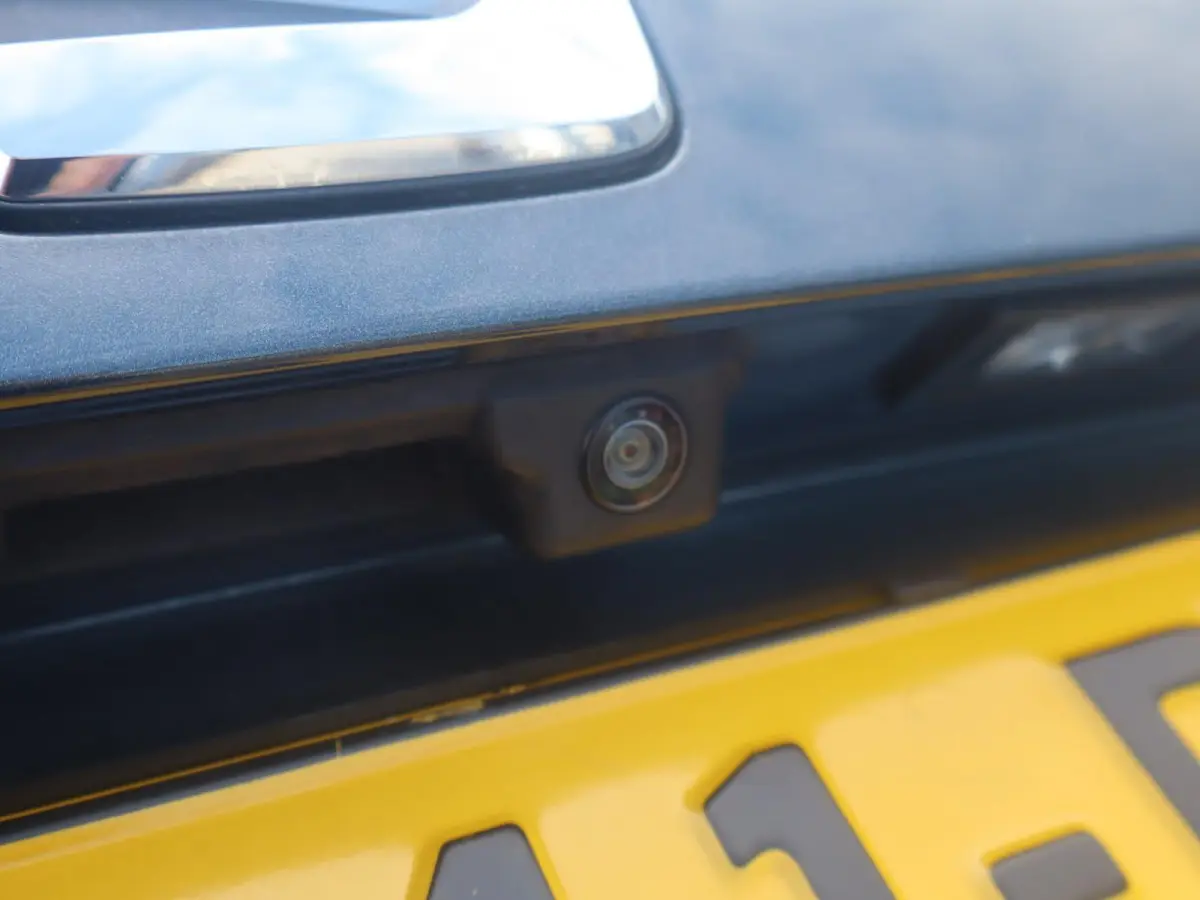 1.0 TSI 95pk Style Business Intense | Trekhaak | Navigatie | Achteruitrijcamera