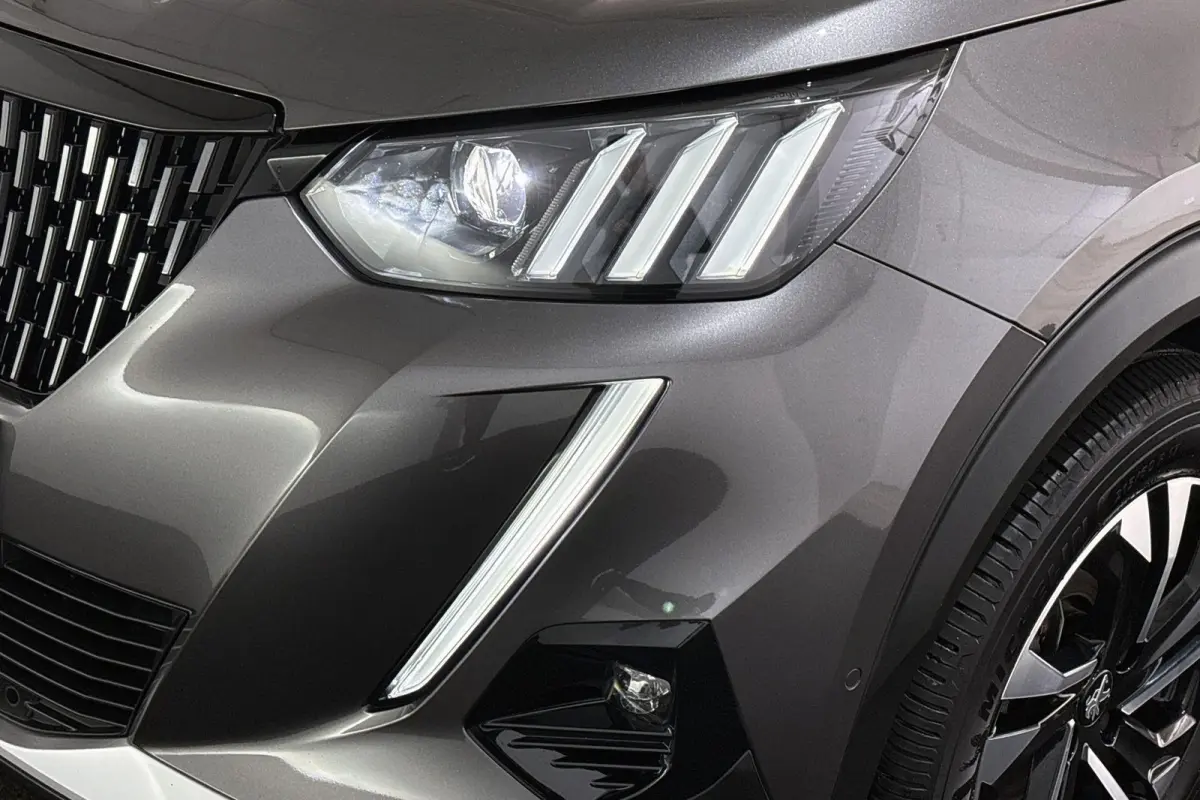 1.2 PureTech GT Camera Navi LED Koplampen