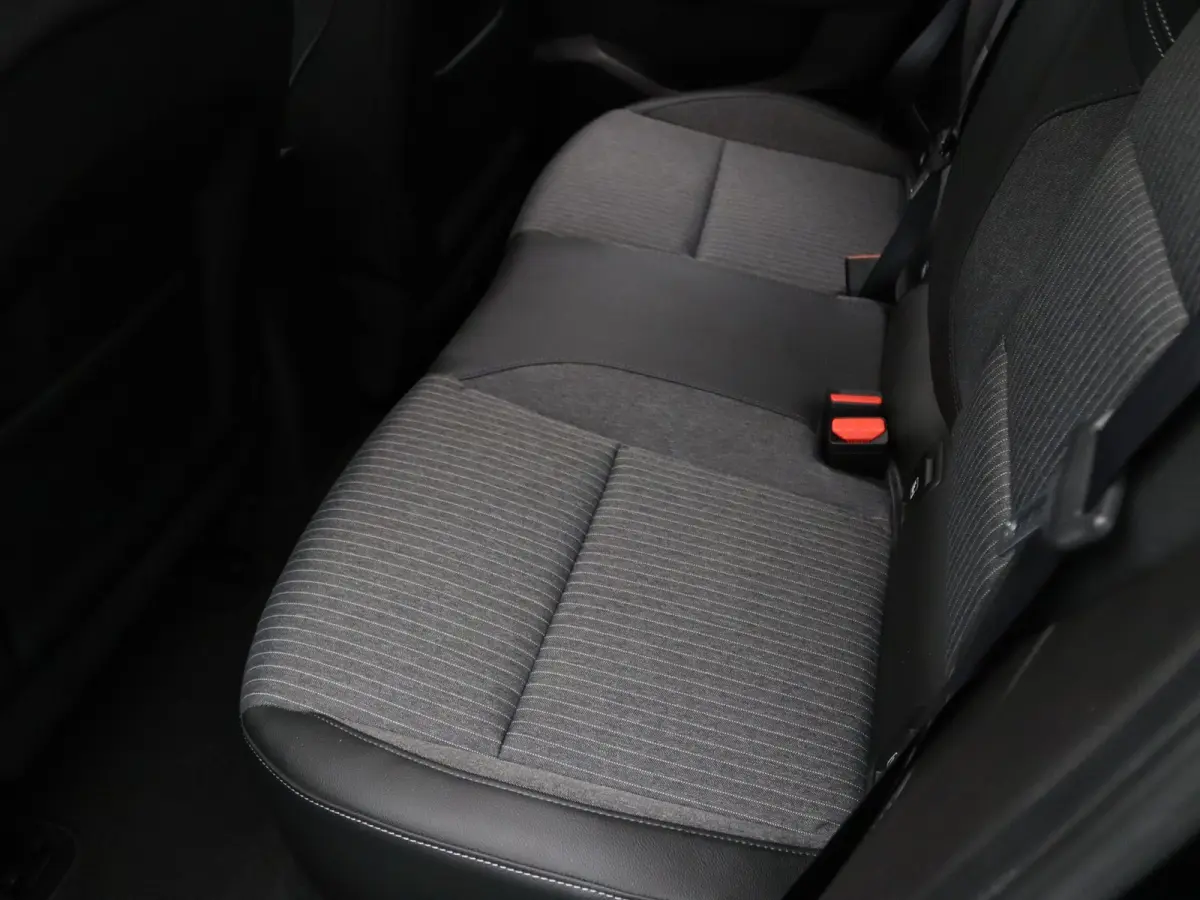 145pk E-Tech Hybrid Techno