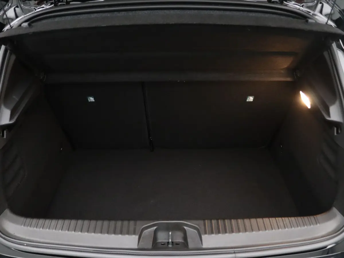 145pk E-Tech Hybrid Techno
