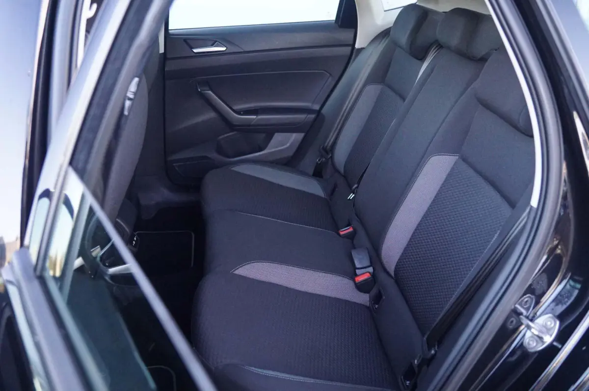 1.0 TSI 95pk DSG Life Business | Stoelverwarming | Navigatie | Climatronic