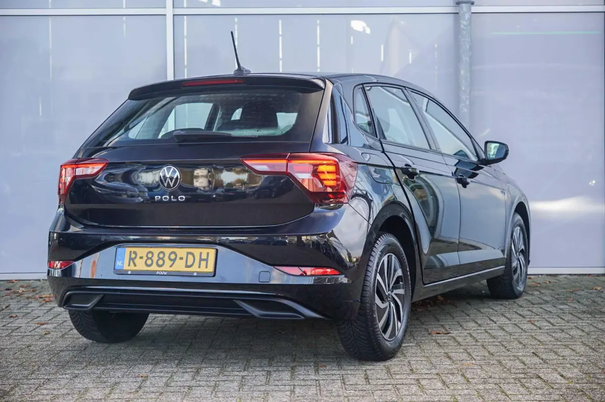 1.0 TSI 95pk DSG Life Business | Stoelverwarming | Navigatie | Climatronic