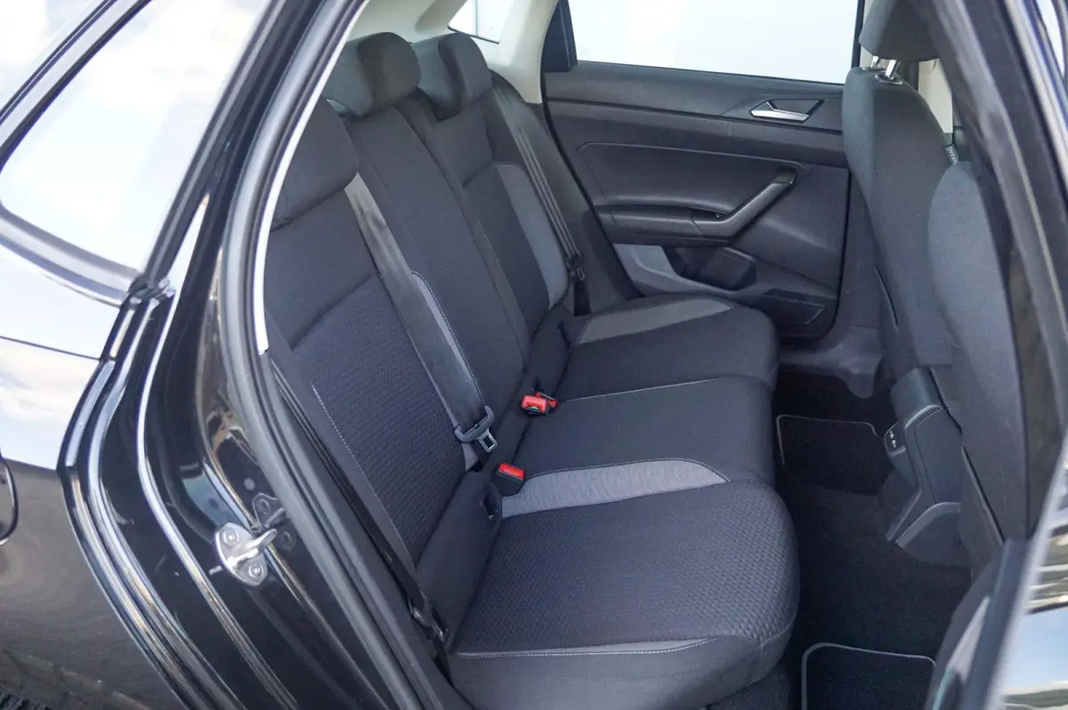 1.0 TSI 95pk DSG Life Business | Stoelverwarming | Navigatie | Climatronic