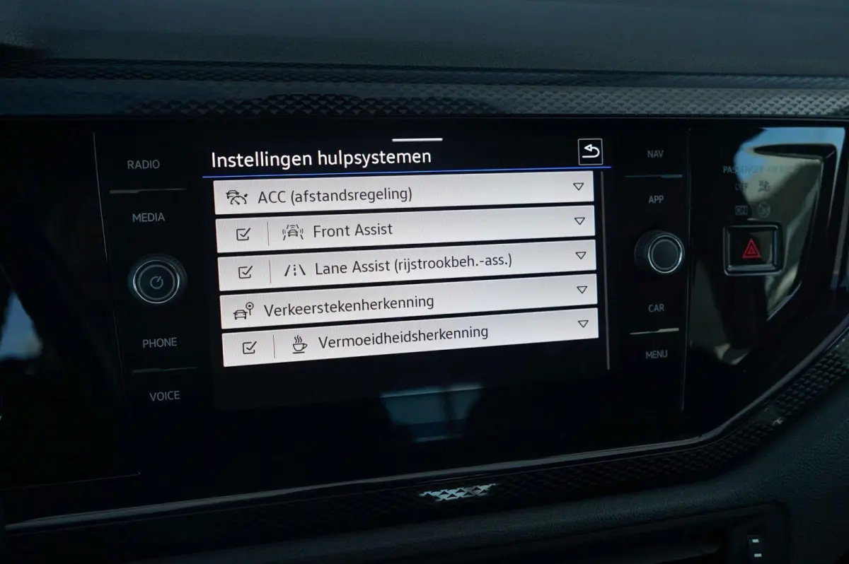 1.0 TSI 95pk DSG Life Business | Stoelverwarming | Navigatie | Climatronic