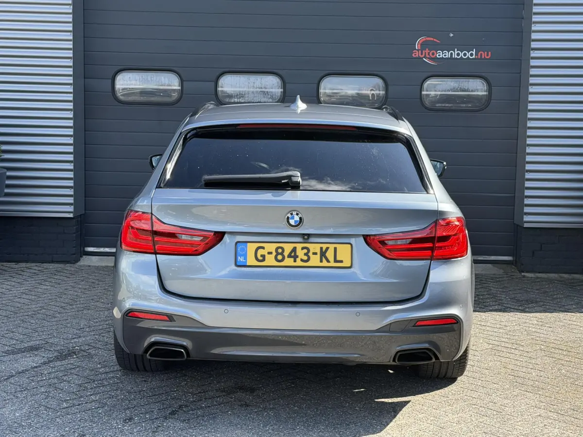 530d High Executive M-Sport | 360* Camera | Harmon Kardon | Navigatie | Stoelverwarming |
