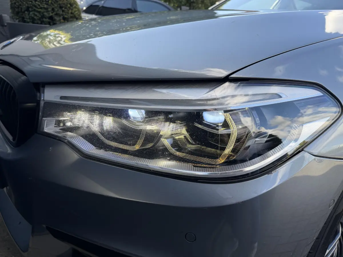 530d High Executive M-Sport | 360* Camera | Harmon Kardon | Navigatie | Stoelverwarming |