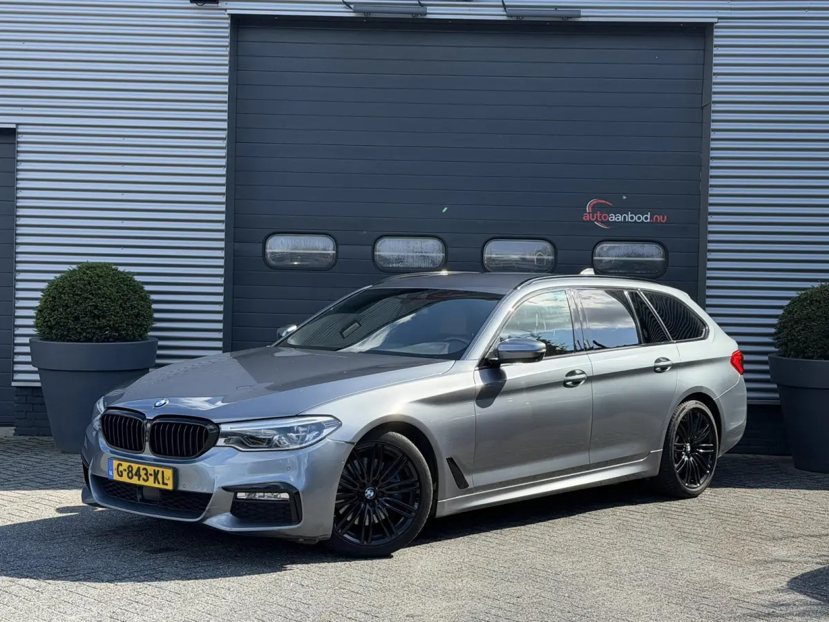 530d High Executive M-Sport | 360* Camera | Harmon Kardon | Navigatie | Stoelverwarming |