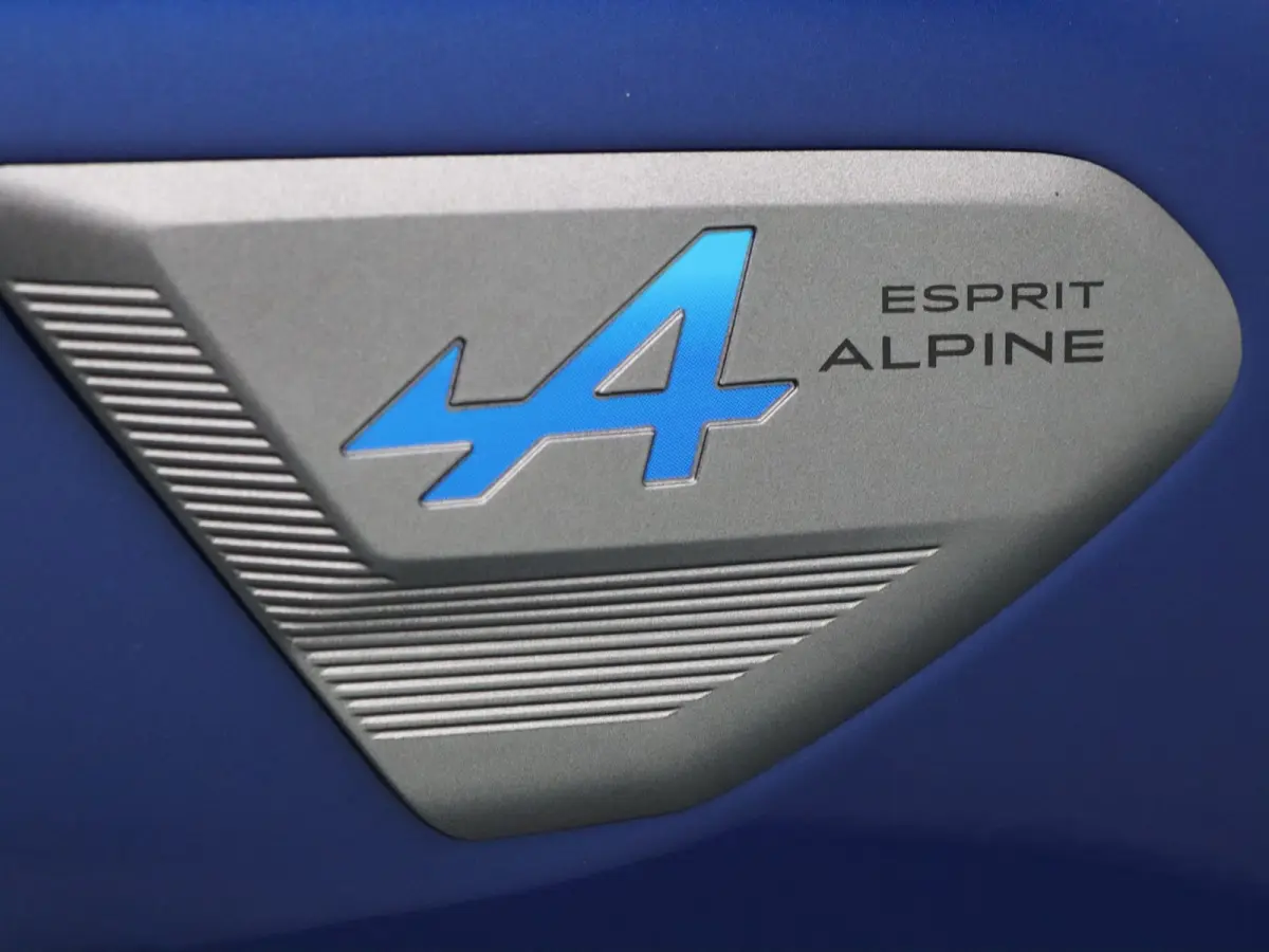 145pk E-Tech Full Hybrid esprit Alpine