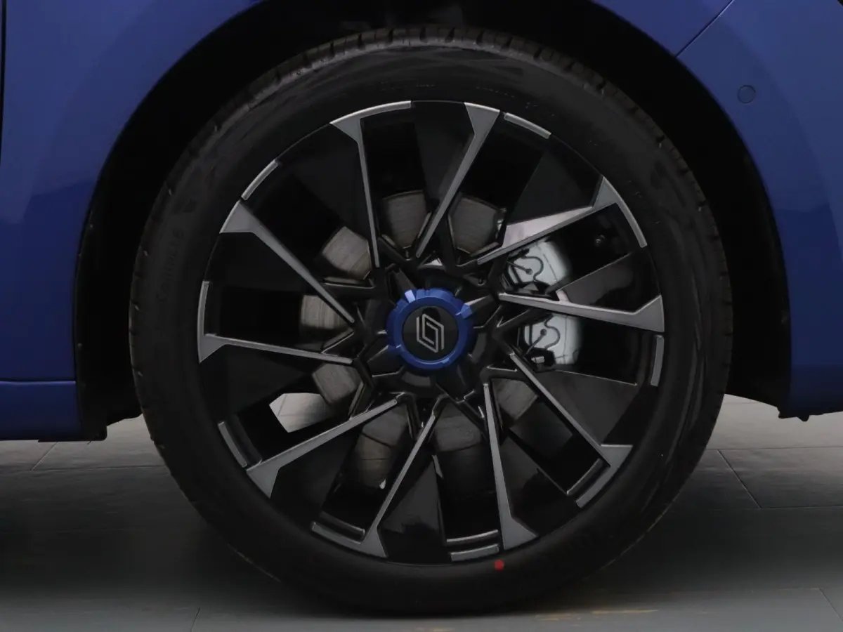 145pk E-Tech Full Hybrid esprit Alpine
