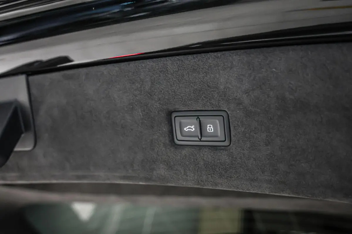 RS 4.0 TFSI RS Q8 ABT Signature Edition #45/96|B&O