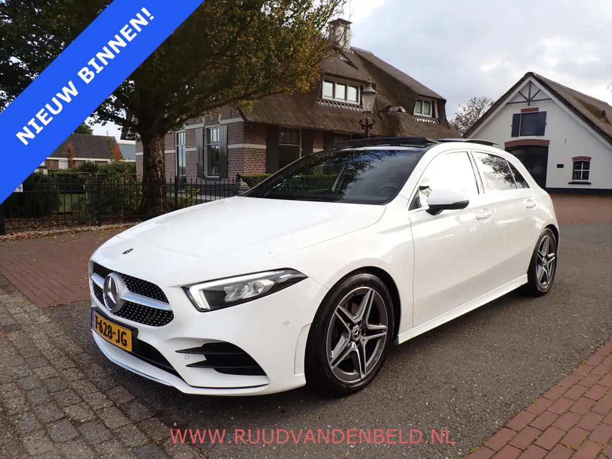 200 AMG / PANODAK / SFEERVERLICHTING / CAMERA / CRUISE / NAVI