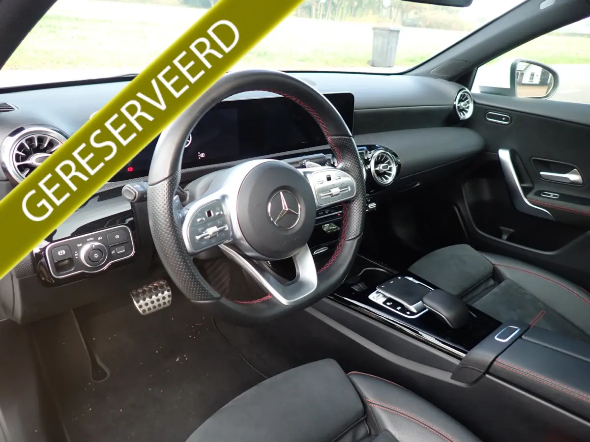 200 AMG / PANODAK / SFEERVERLICHTING / CAMERA / CRUISE / NAVI