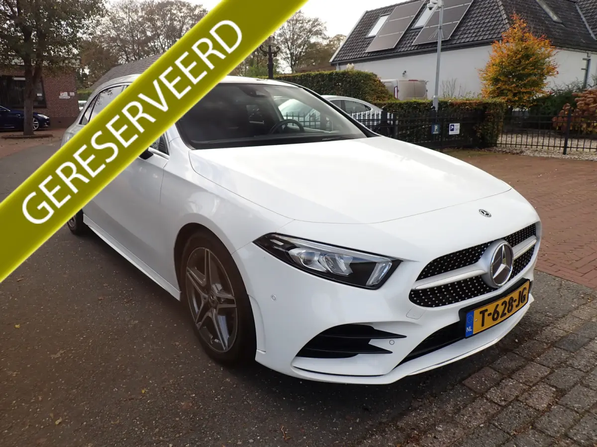 200 AMG / PANODAK / SFEERVERLICHTING / CAMERA / CRUISE / NAVI