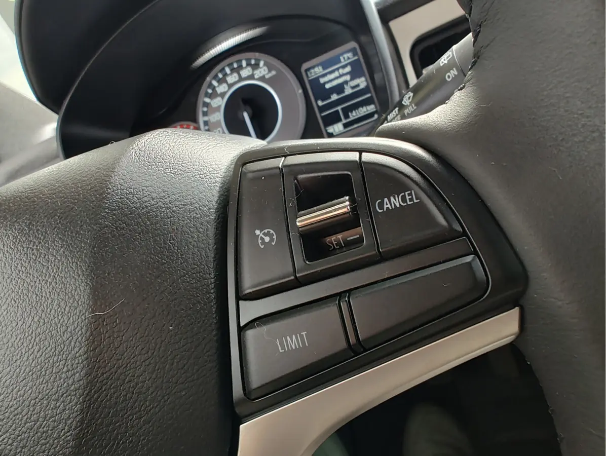 1.2 SMART HYBRID STYLE Clima | Navi | Cruise | Stoelverwarming | Camera