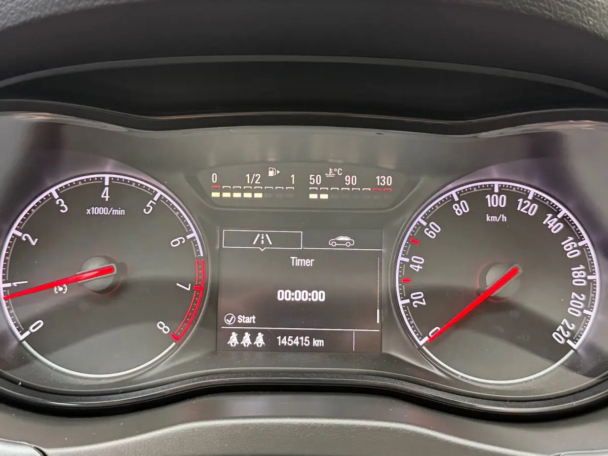 1.4 Favourite|3e Eigenaar|Navi|Airco|Cruise|PDC|ElekRamen|LMV|Isofix|DealerOnderhouden|Apk tot 11-02-2027|