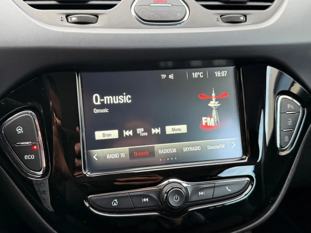 1.4 Favourite|3e Eigenaar|Navi|Airco|Cruise|PDC|ElekRamen|LMV|Isofix|DealerOnderhouden|Apk tot 11-02-2027|