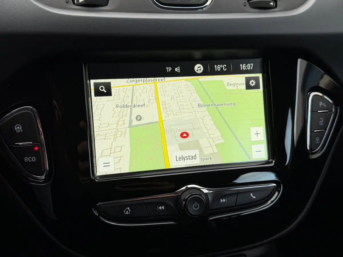 1.4 Favourite|3e Eigenaar|Navi|Airco|Cruise|PDC|ElekRamen|LMV|Isofix|DealerOnderhouden|Apk tot 11-02-2027|