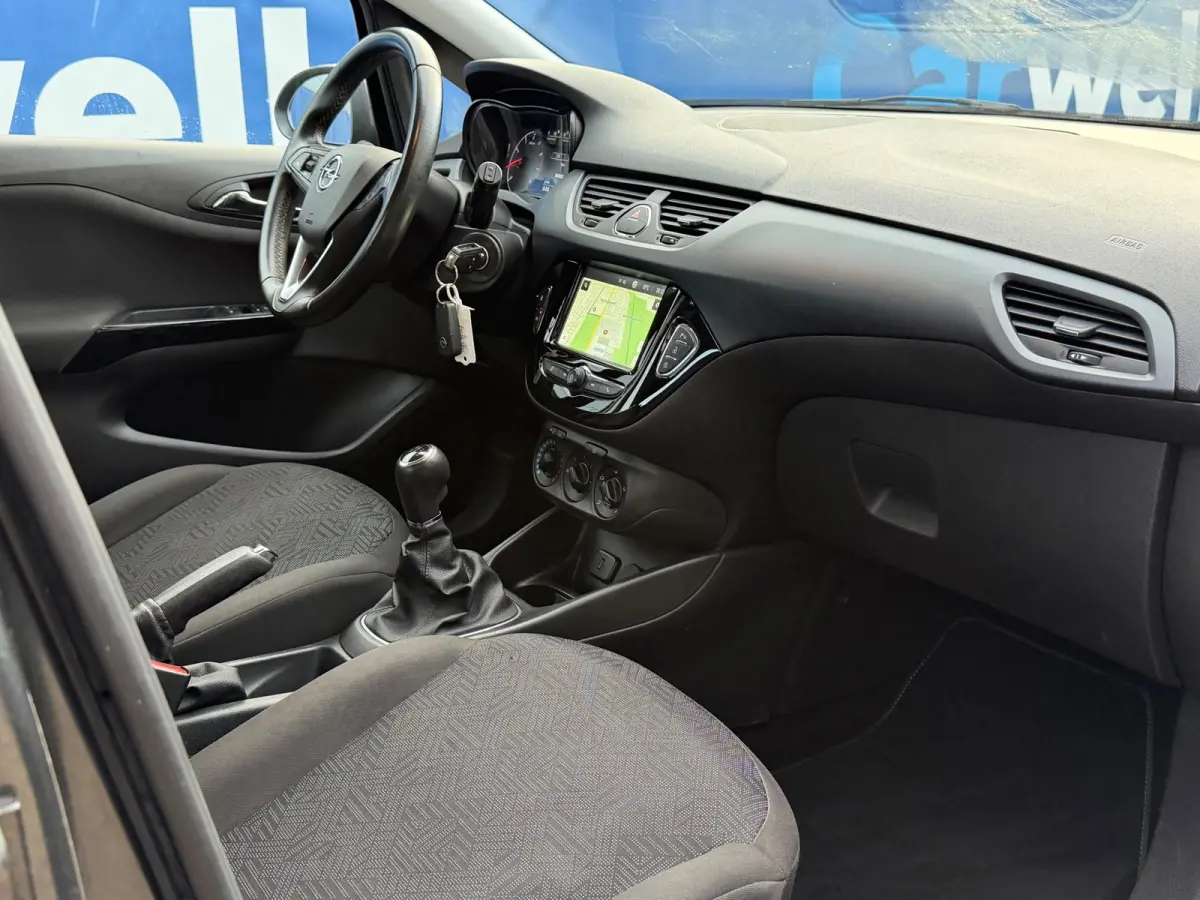 1.4 Favourite|3e Eigenaar|Navi|Airco|Cruise|PDC|ElekRamen|LMV|Isofix|DealerOnderhouden|Apk tot 11-02-2027|