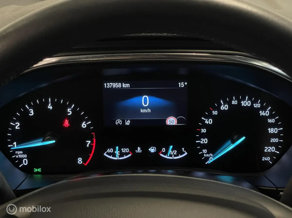 Titanium Business | ACC | Keyless | Stoel- & Stuurverwarming | LED | CarPlay