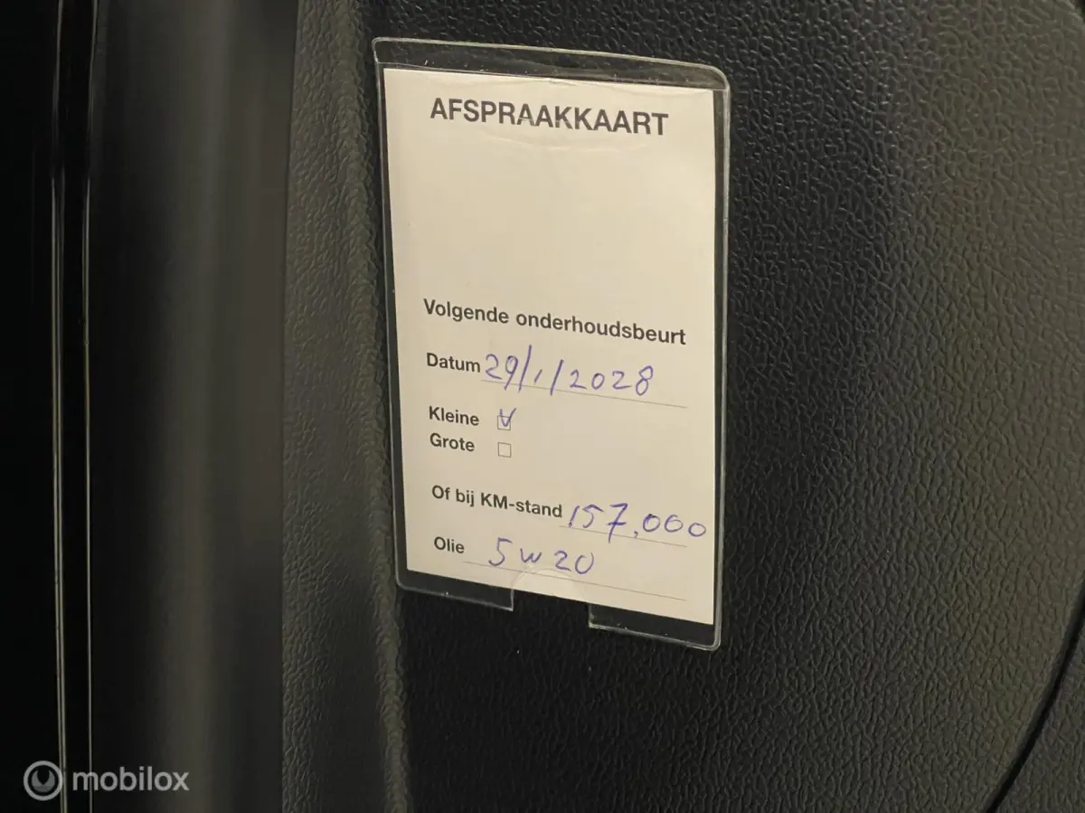 Titanium Business | ACC | Keyless | Stoel- & Stuurverwarming | LED | CarPlay