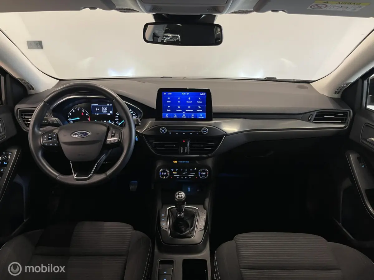 Titanium Business | ACC | Keyless | Stoel- & Stuurverwarming | LED | CarPlay