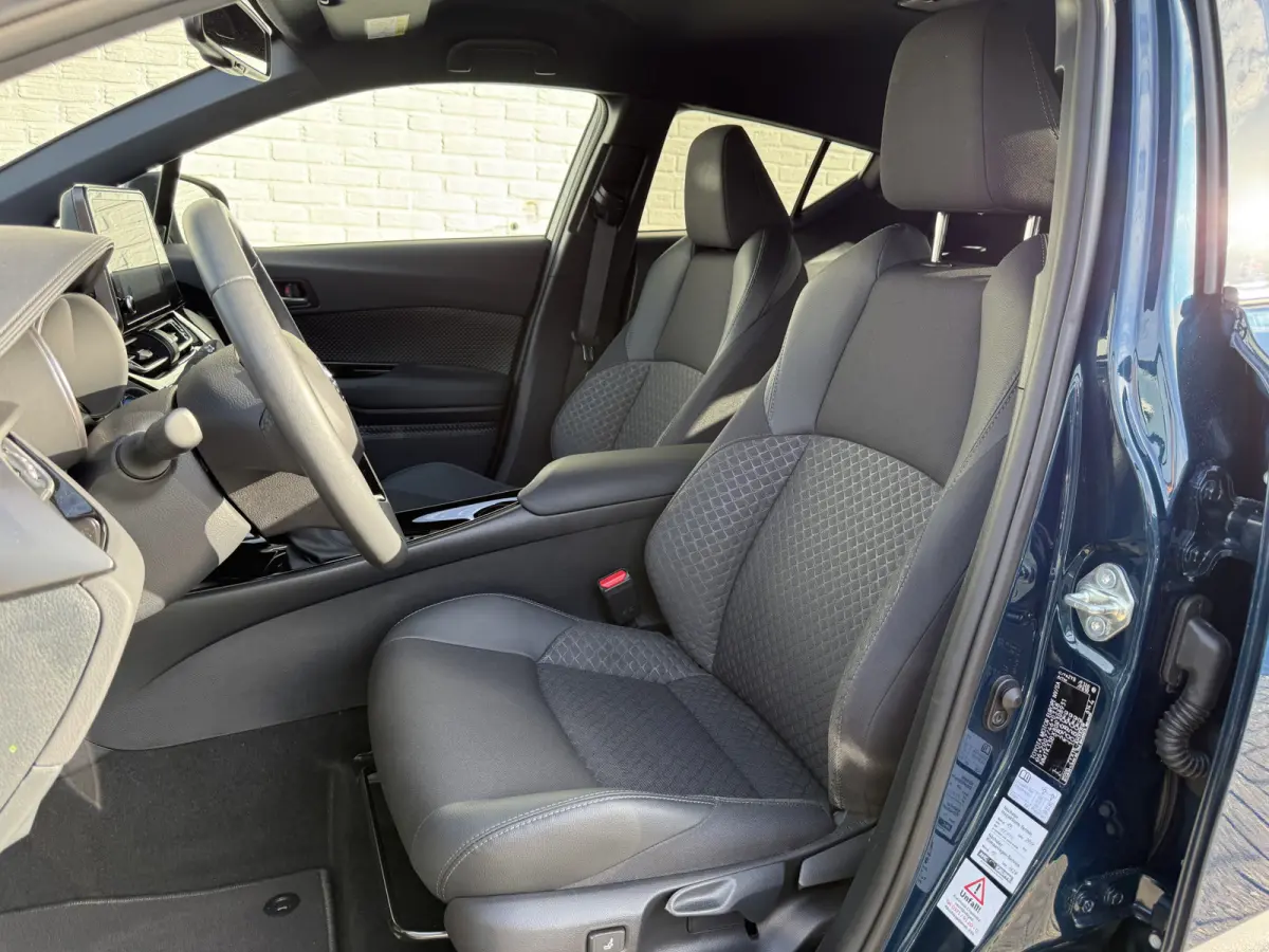 1.8 Hybrid Team D | ACC | CarPlay | Camera | Keyless | LED | 18 inch