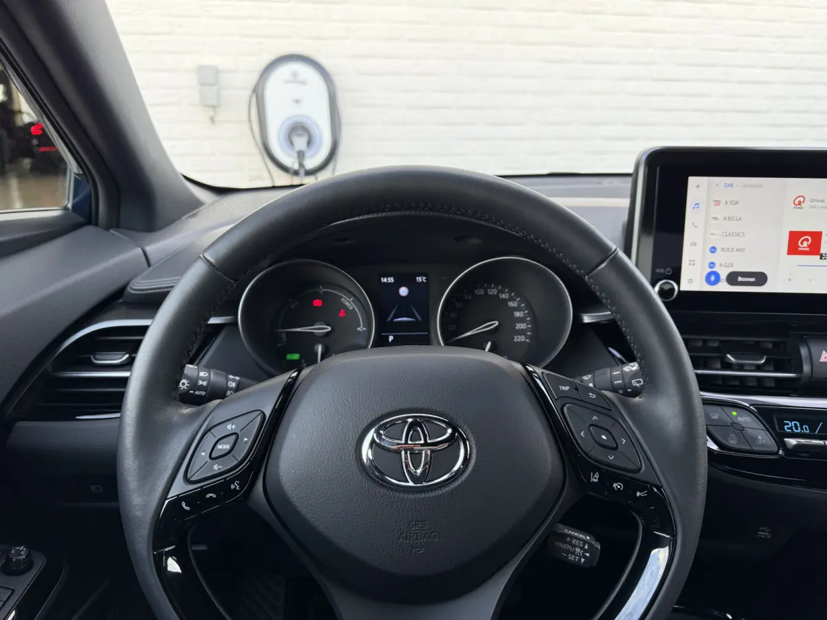 1.8 Hybrid Team D | ACC | CarPlay | Camera | Keyless | LED | 18 inch