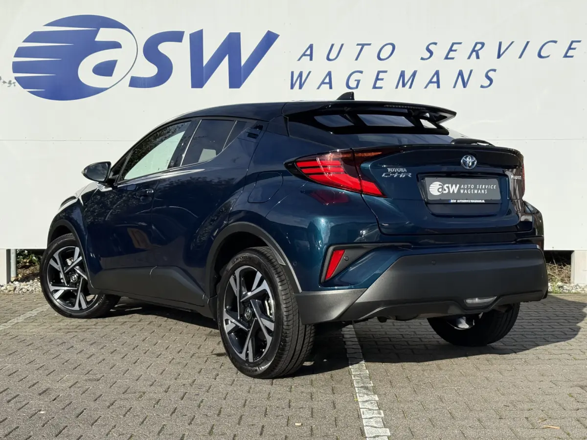 1.8 Hybrid Team D | ACC | CarPlay | Camera | Keyless | LED | 18 inch