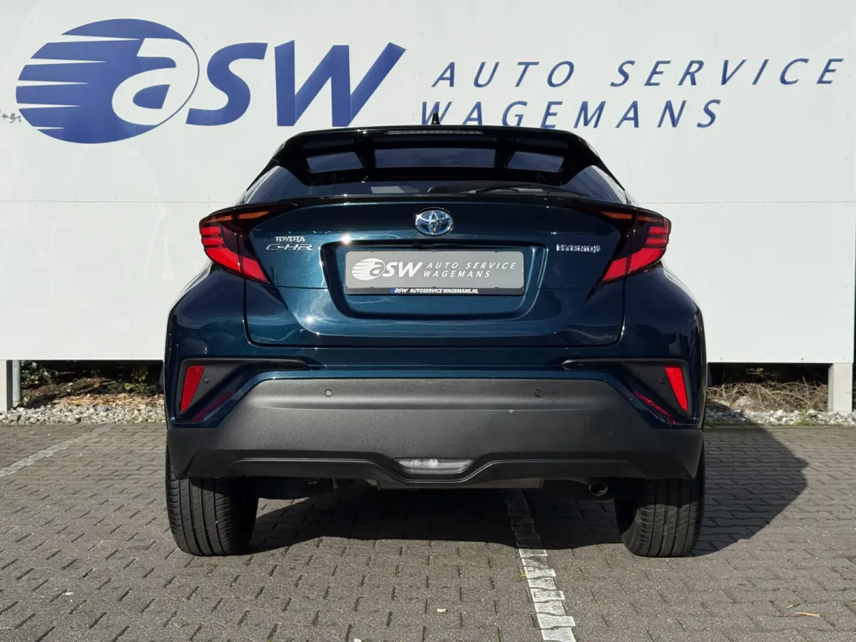 1.8 Hybrid Team D | ACC | CarPlay | Camera | Keyless | LED | 18 inch