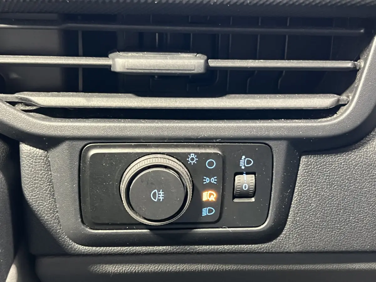 280 2.0 TDCI L1H1 Trend | Android Auto/Apple Carplay | Trekhaak | Achteruitrijcamera | PDC Achter | Cruise Control  | Airco