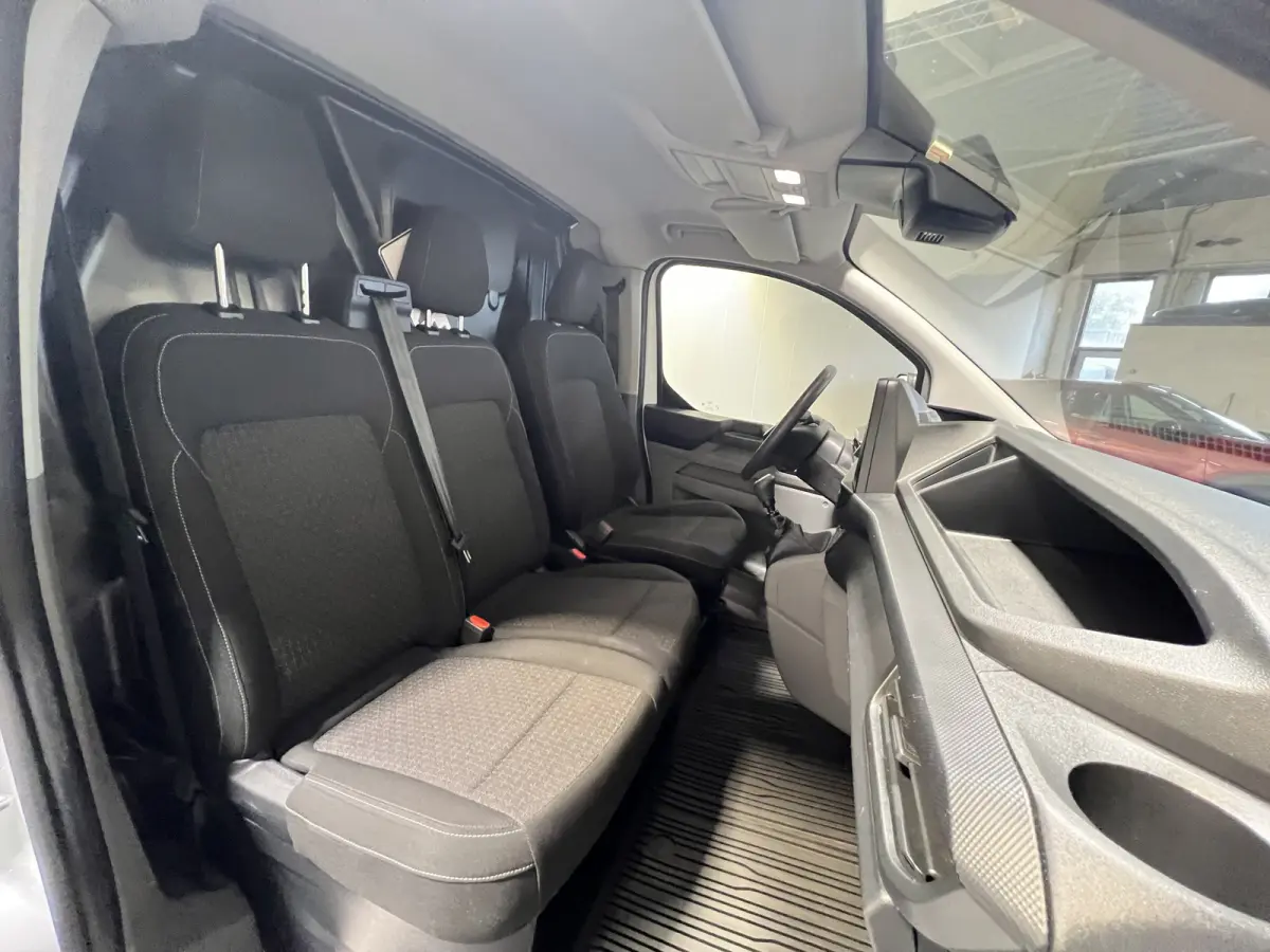 280 2.0 TDCI L1H1 Trend | Android Auto/Apple Carplay | Trekhaak | Achteruitrijcamera | PDC Achter | Cruise Control  | Airco