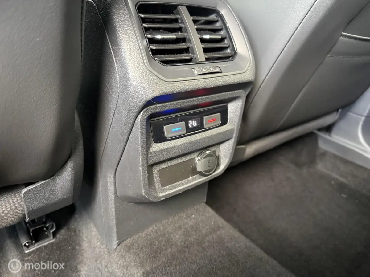 2.0 TSI R 75 Edition 4M. Akrapovic/Trekhaak/Winterpakket