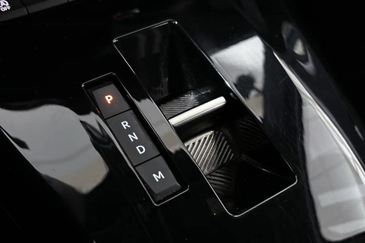1.2 Turbo Hybrid GS Automaat Camera 16" Apple CarPlay