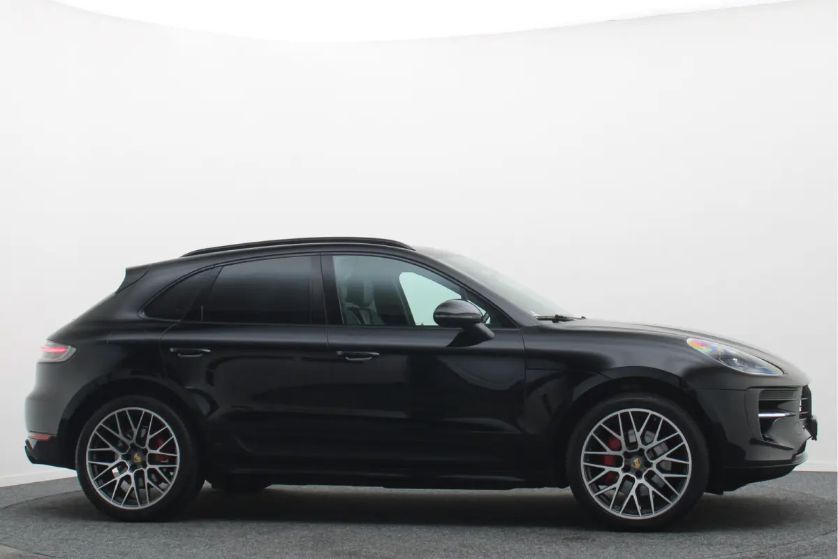 2.9 GTS Sport-chrono Pakket Plus, Panoramadak, Camera, Cruise, Navigatie, Trekhaak, 21''