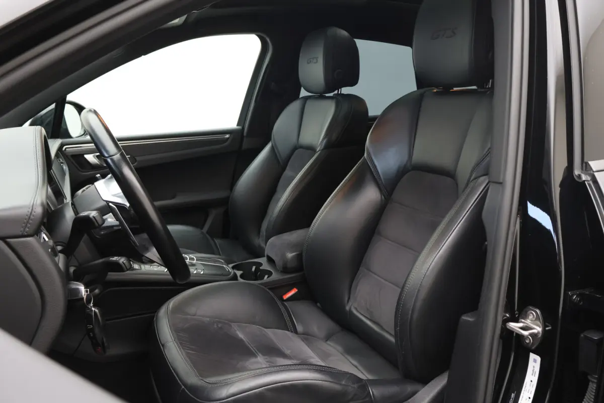 2.9 GTS Sport-chrono Pakket Plus, Panoramadak, Camera, Cruise, Navigatie, Trekhaak, 21''