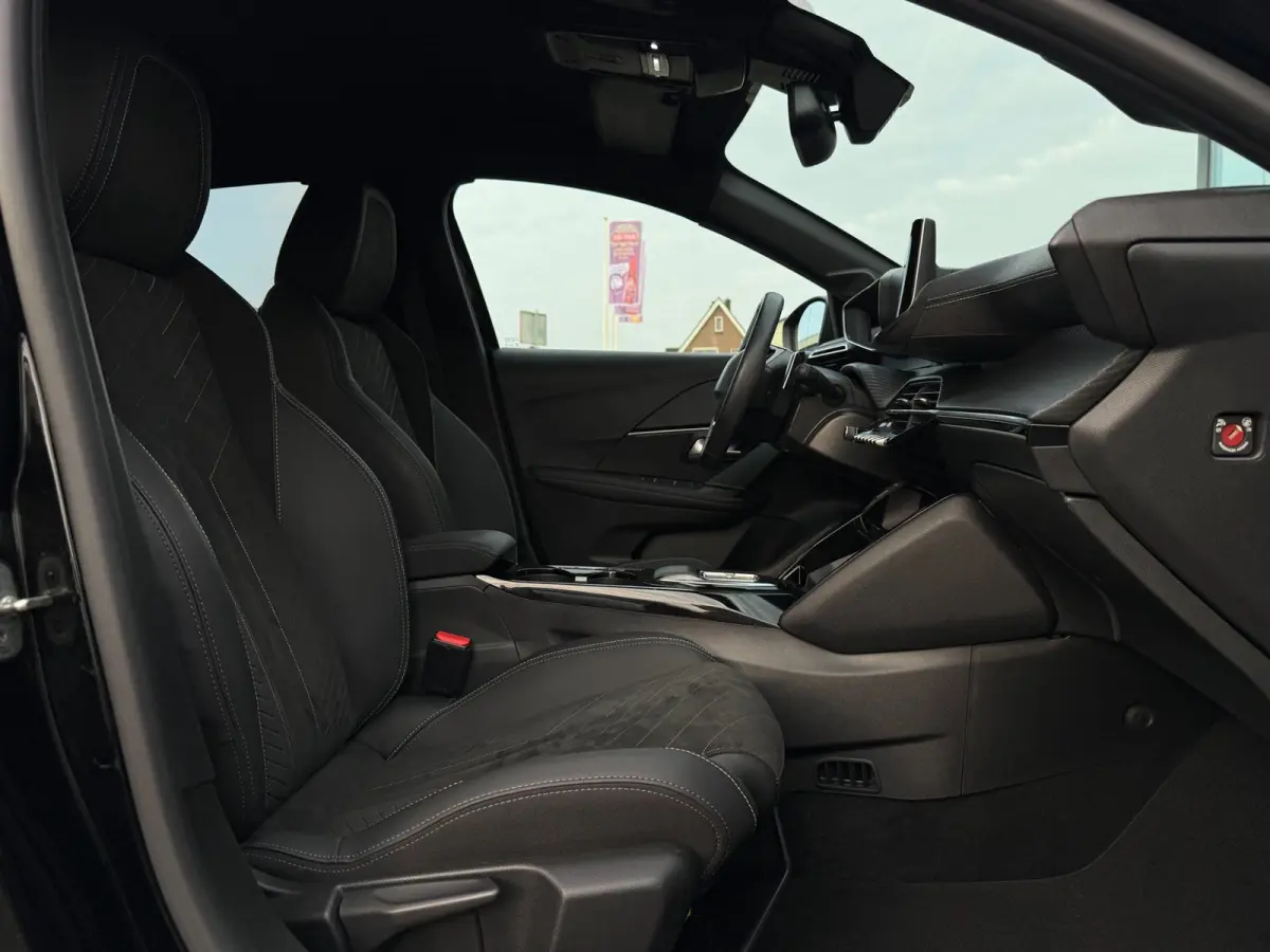 1.2 Hybrid 110 e-DCS6 GT | Dodehoek | Alcantara stoel | ACC
