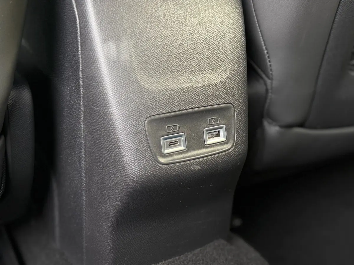 1.2 Hybrid 110 e-DCS6 GT | Dodehoek | Alcantara stoel | ACC