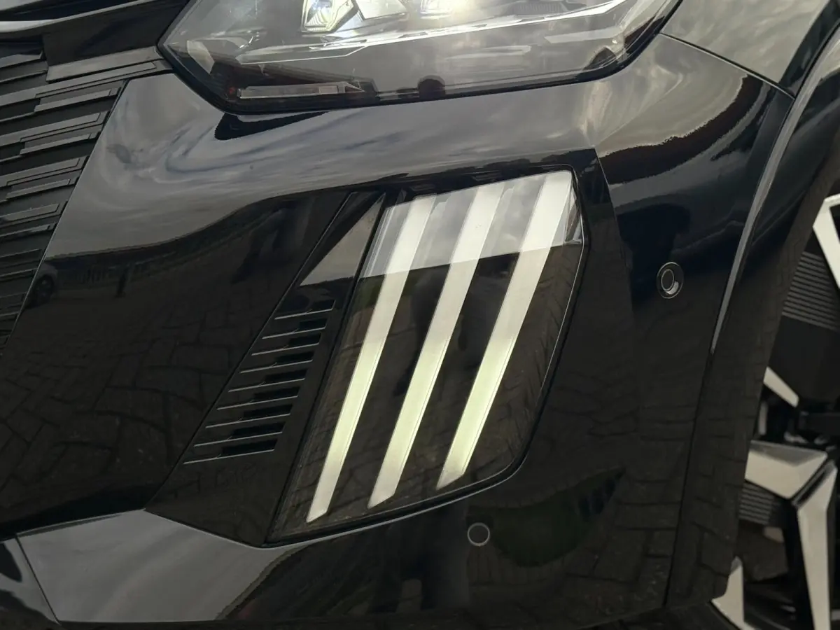 1.2 Hybrid 110 e-DCS6 GT | Dodehoek | Alcantara stoel | ACC