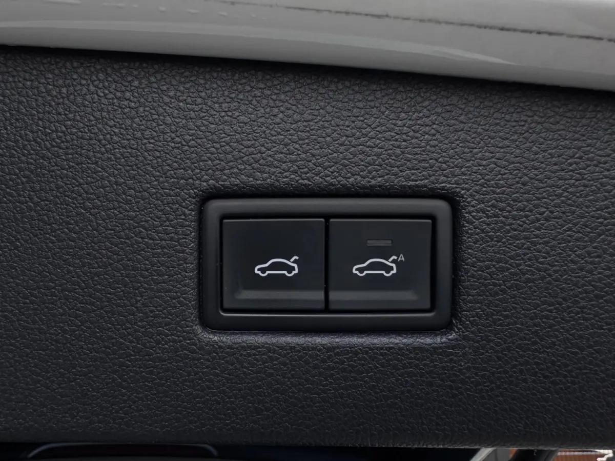 2.0 TDI 4Motion 3x R Line VOL OPTIES|BLACK STYLE|