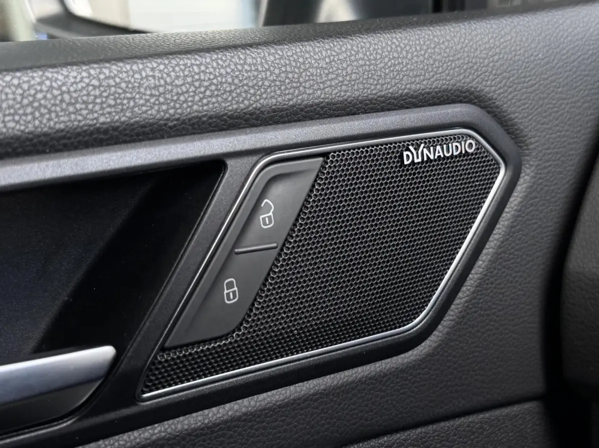 2.0 TDI 4Motion 3x R Line VOL OPTIES|BLACK STYLE|